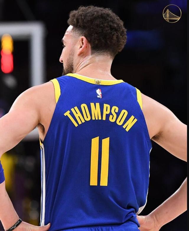 姆巴佩：能被拿来和C罗相提并论很自豪；想拿所有能拿的冠军（姆巴佩：与C罗齐名倍感荣幸，志在收尽所有冠军）