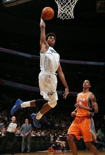 世体：对阵法鹰巴萨共有502人转卖门票，包括11名季票持有者（世体：巴萨战法鹰一役，502人转售球票，其中包含11名季票持有者）