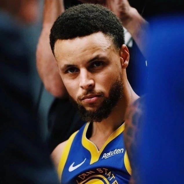 这节表现出色！杨瀚森2助攻&2篮板&造对手2次进攻犯规（单节高光！杨瀚森送出2助攻、摘下2篮板并造成对手2次进攻犯规）