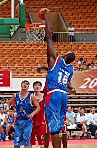 执教球队前4场3次战平，斯帕莱蒂是尤文队史主帅第二人（执教前4场3平，斯帕莱蒂成尤文队史此开局第二人）